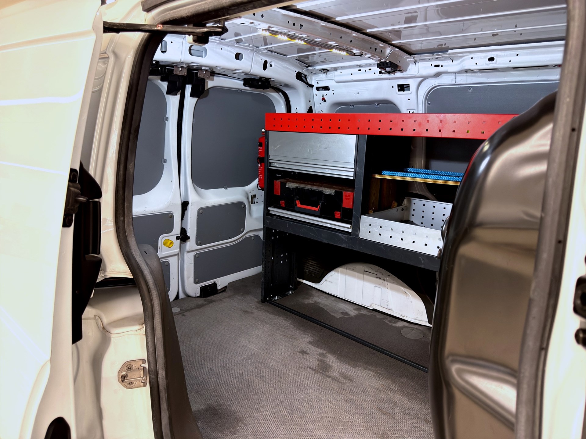 Ford Transit Connect 240 1.5 100hk V-inrett Drag Blixtljus B-kamera PDC