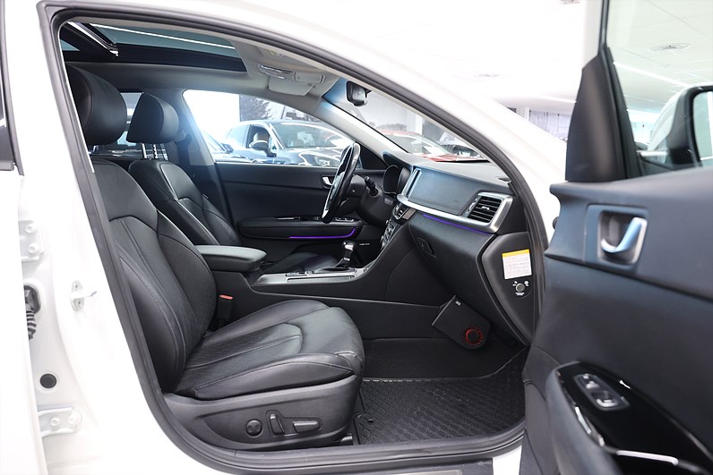 Kia Optima SW PHEV *Hjulkampanj!* Advance Plus H/K Pano Drag 360 MOMS