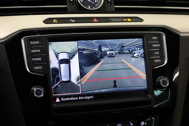 Volkswagen Passat Alltrack 2.0 TDI 4M Executive 360-kam Drag Värmare