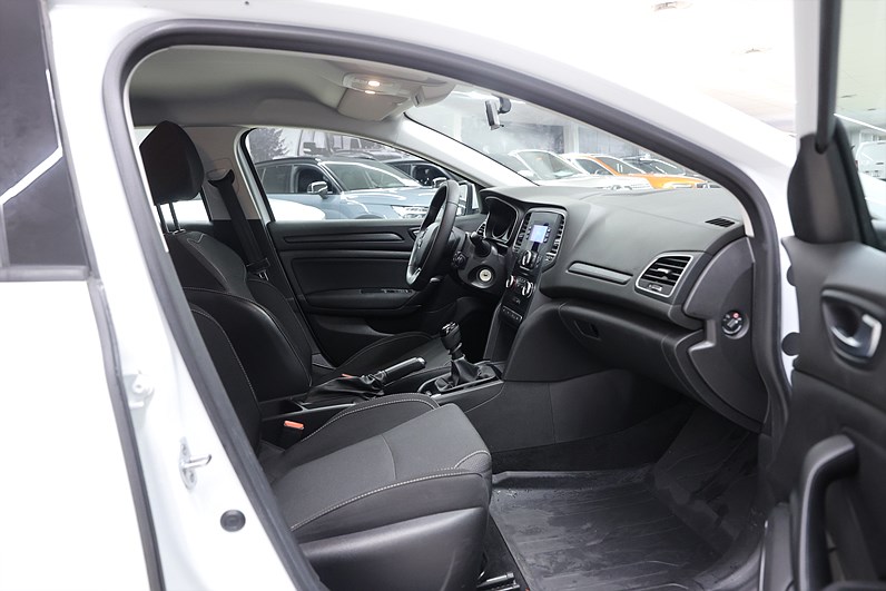 Renault Megane 1.5 dCi 95hk *Hjulkampanj!* Farth