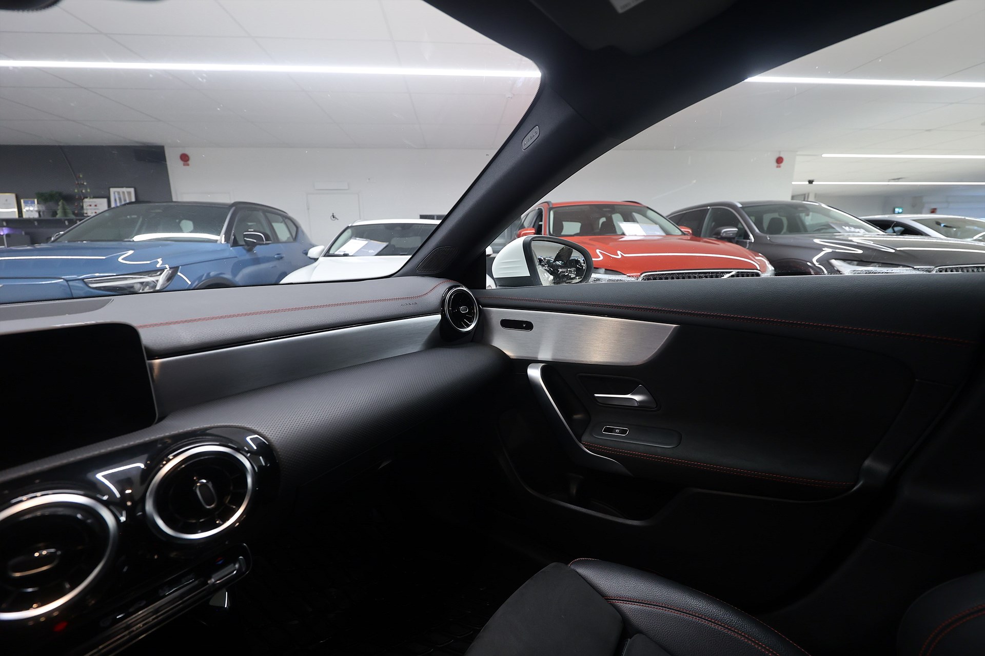 Mercedes-Benz CLA 200 SB 163hk AMG Drag Navi