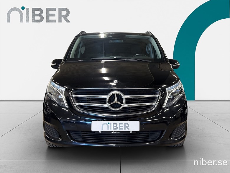 Mercedes-Benz V 250d Lång 3.1t, 4,99%, 7sits, Avantgarde 2015, svart – bild 16 av 19, begagnad hos Niber i Järfälla