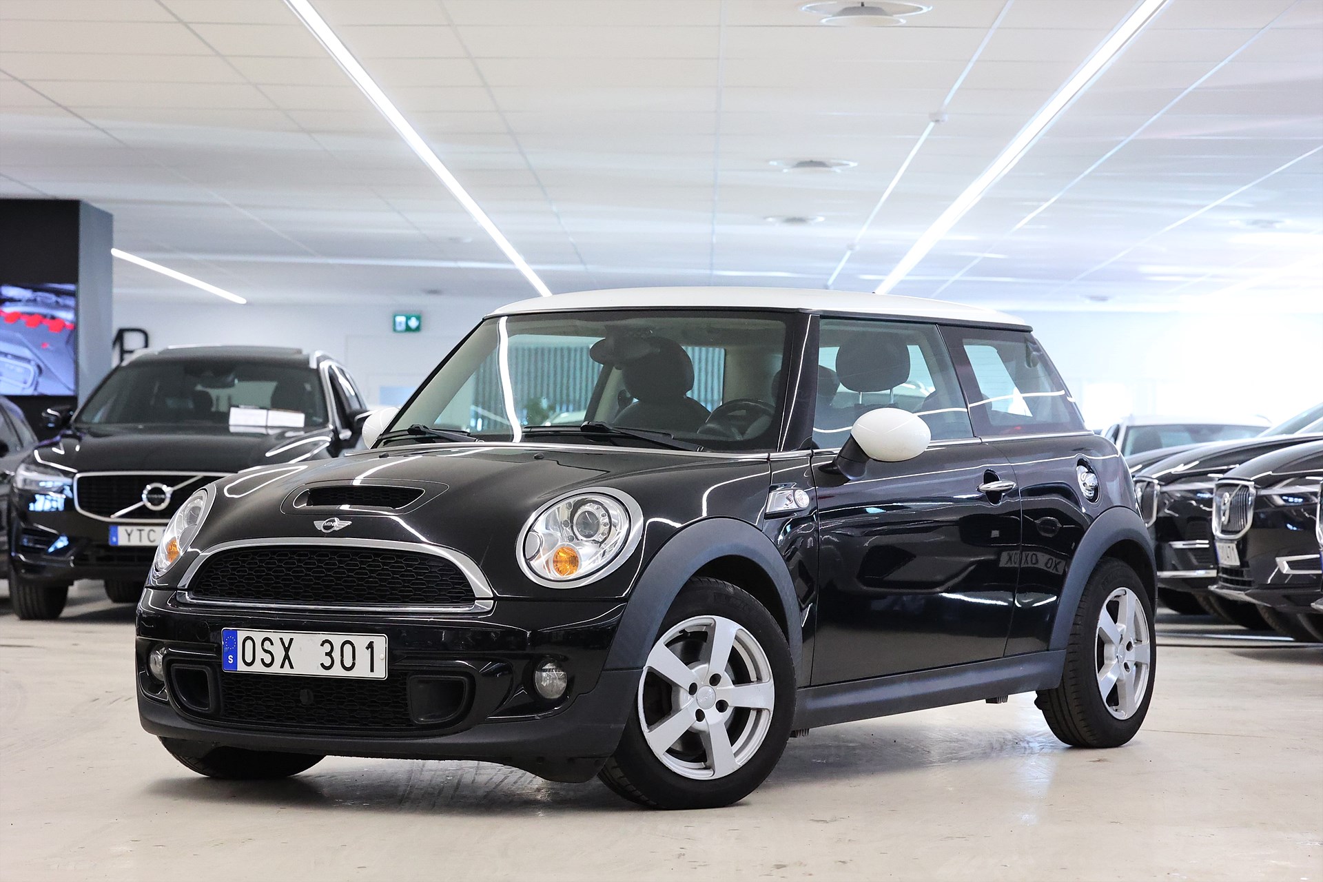 MINI Cooper S 184hk Chili PDC Skinn Metallic Årskatt 1196:-