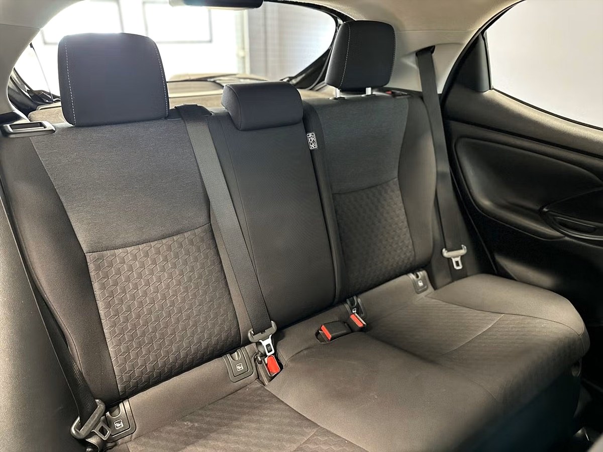 Toyota Yaris – bild 15