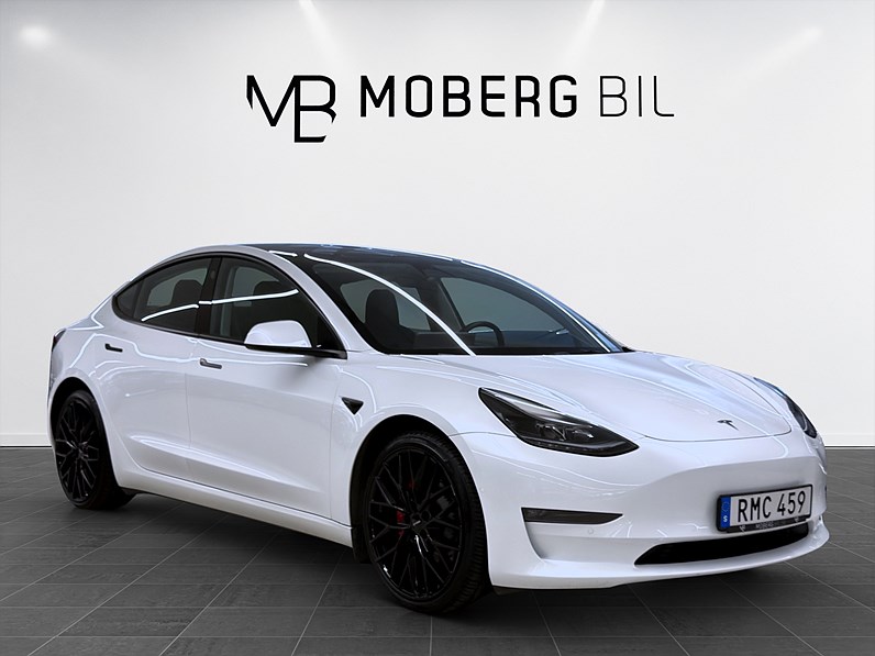 Tesla Model 3 Performance 513hk Pano B-Kamera Läder