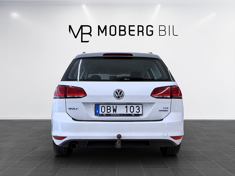 Volkswagen Golf 1.6 TDI 105hk Helg på Moberg!  Style M&K-Värm Drag