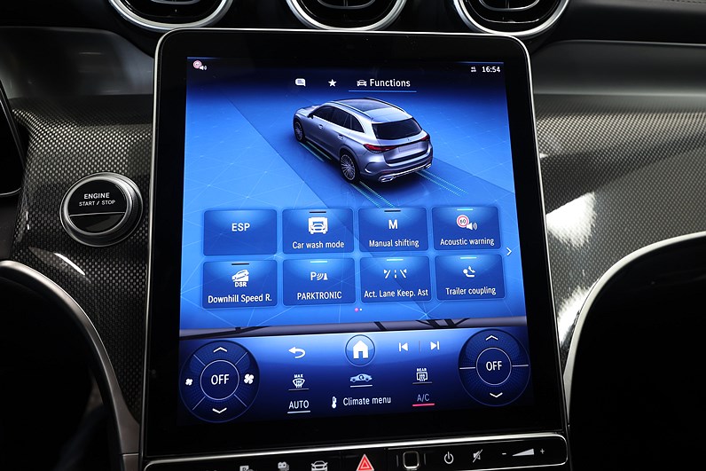 Mercedes-Benz GLC 300 e 4M *Inbyteskampanj!* AMG Drag Skinn MOMS