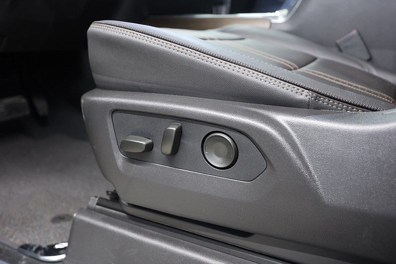 Chevrolet Silverado High Country Midnight Edt 3.0 Duramax BOSE