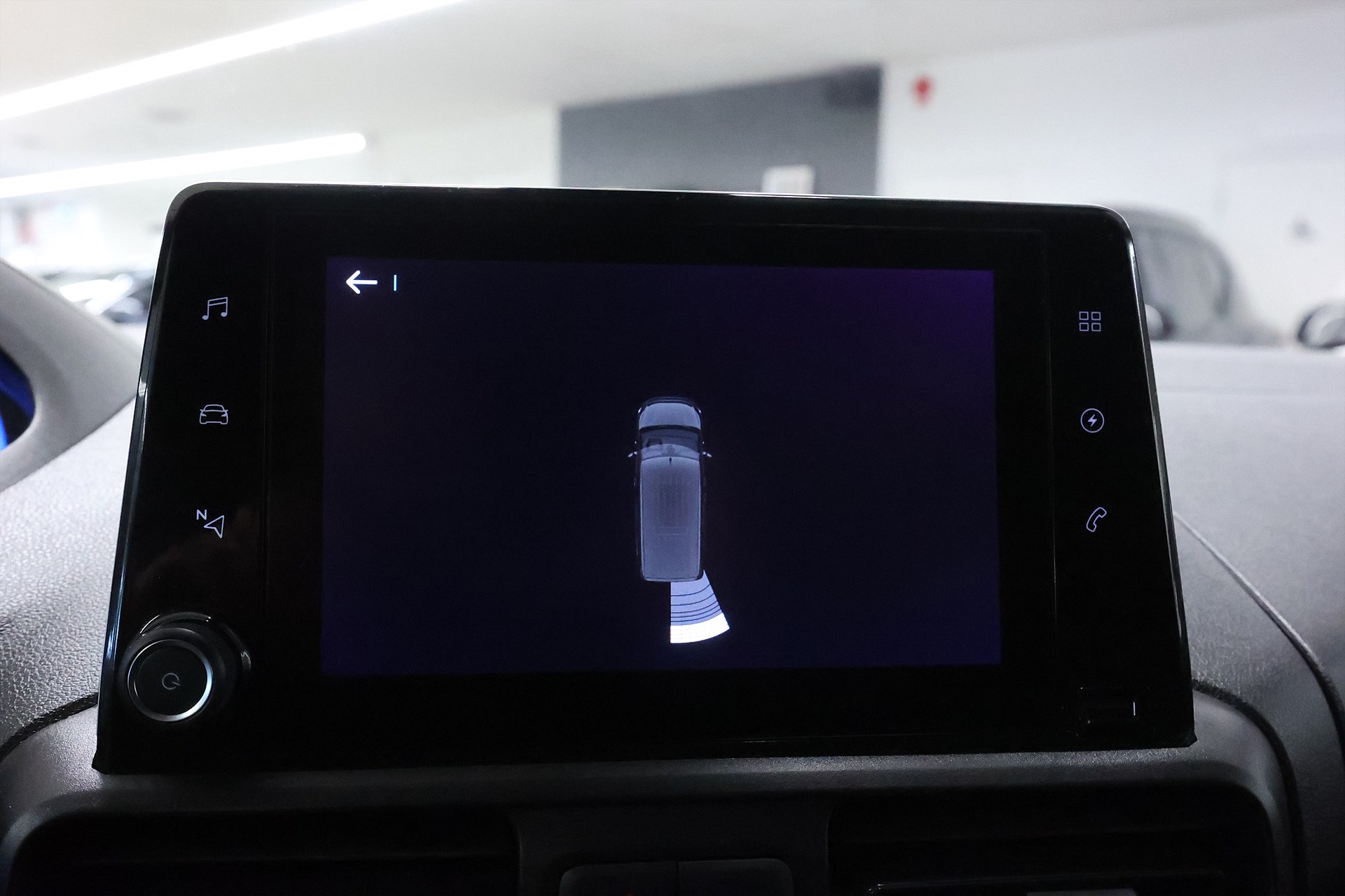 Peugeot e-Partner 136hk L2 V-inrett Drag Värmare Navi MOMS