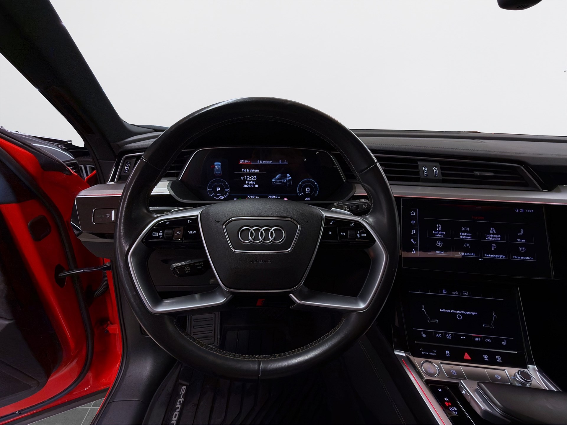 Audi e-tron 50 quattro 313hk S Line B&O 360 Pano 3D Luftfjädring