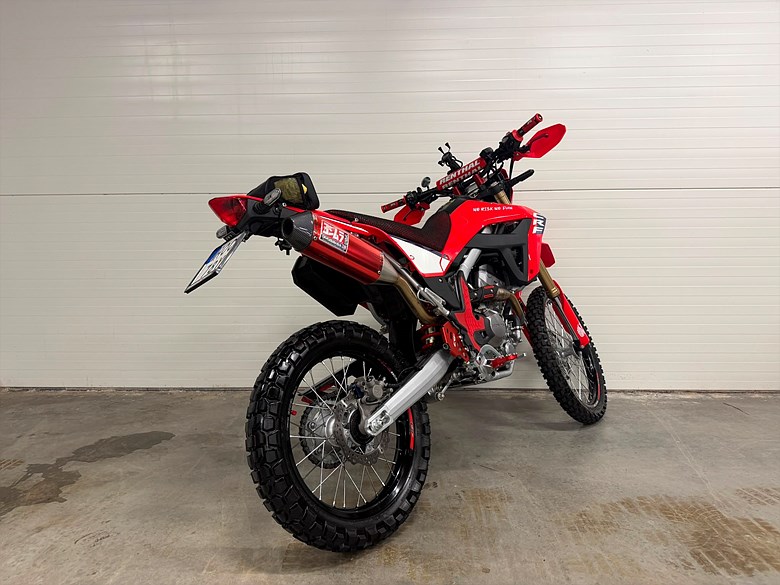Honda CRF300L, Yoshimura, 1 brukare 2025, röd – bild 13 av 16, begagnad hos Niber i Järfälla