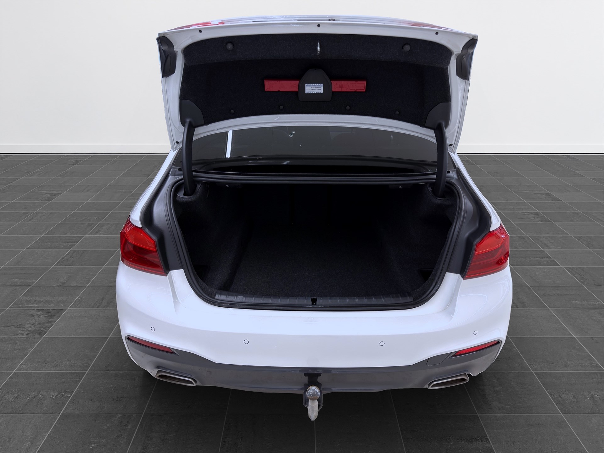 BMW 520d xDrive Sedan 190hk M Sport H/K Drag B-Kamera