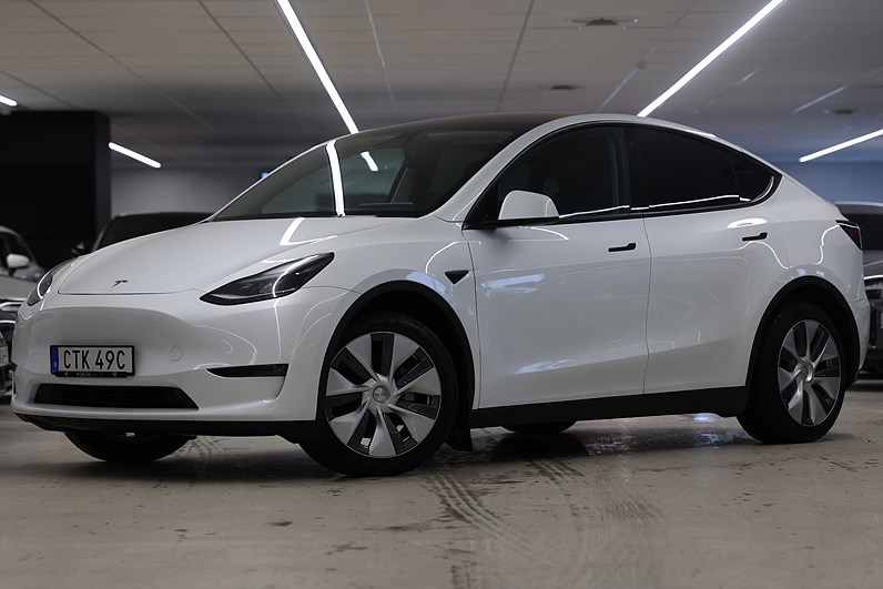 Tesla Model Y Long Range AWD 514hk *Kampanj!* AP Pano Drag