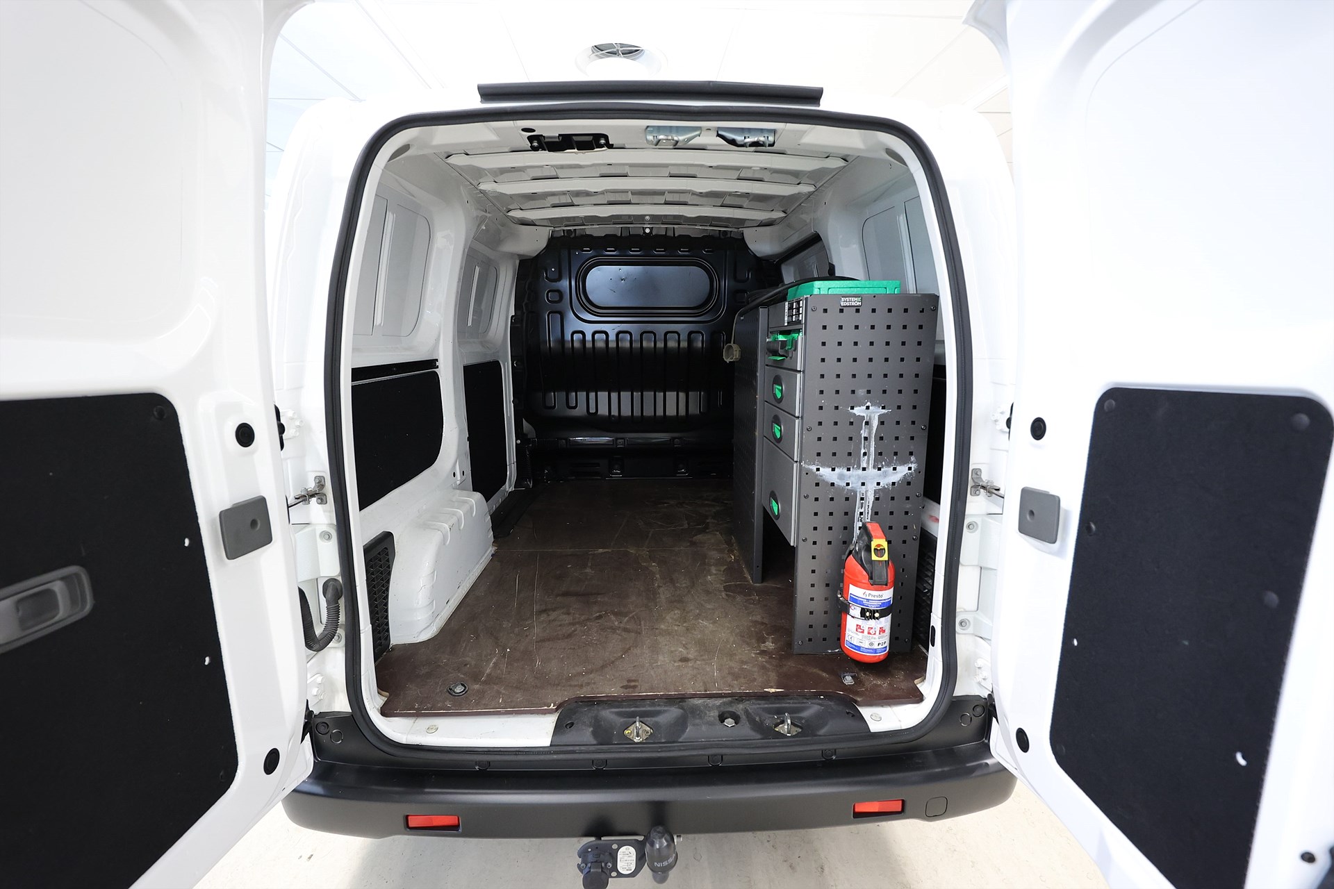 Nissan e-NV200 Van 40 kWh 109hk Värmare Drag V-Inrett B-Kamera