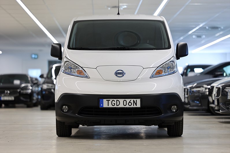 Nissan e-NV200 Van 40 kWh 109hk Värmare Drag V-Inrett B-Kamera