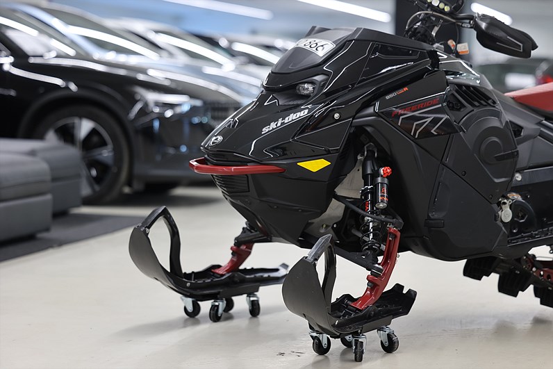 Ski-doo Freeride 850 Turbo R 154