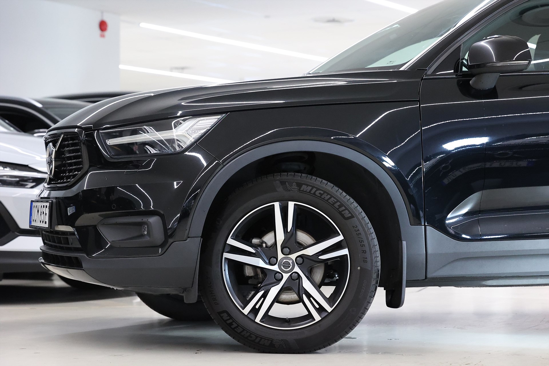 Volvo XC40 T2 129hk *Hjulkampanj!* R-Design Drag Navi VOC Keyless