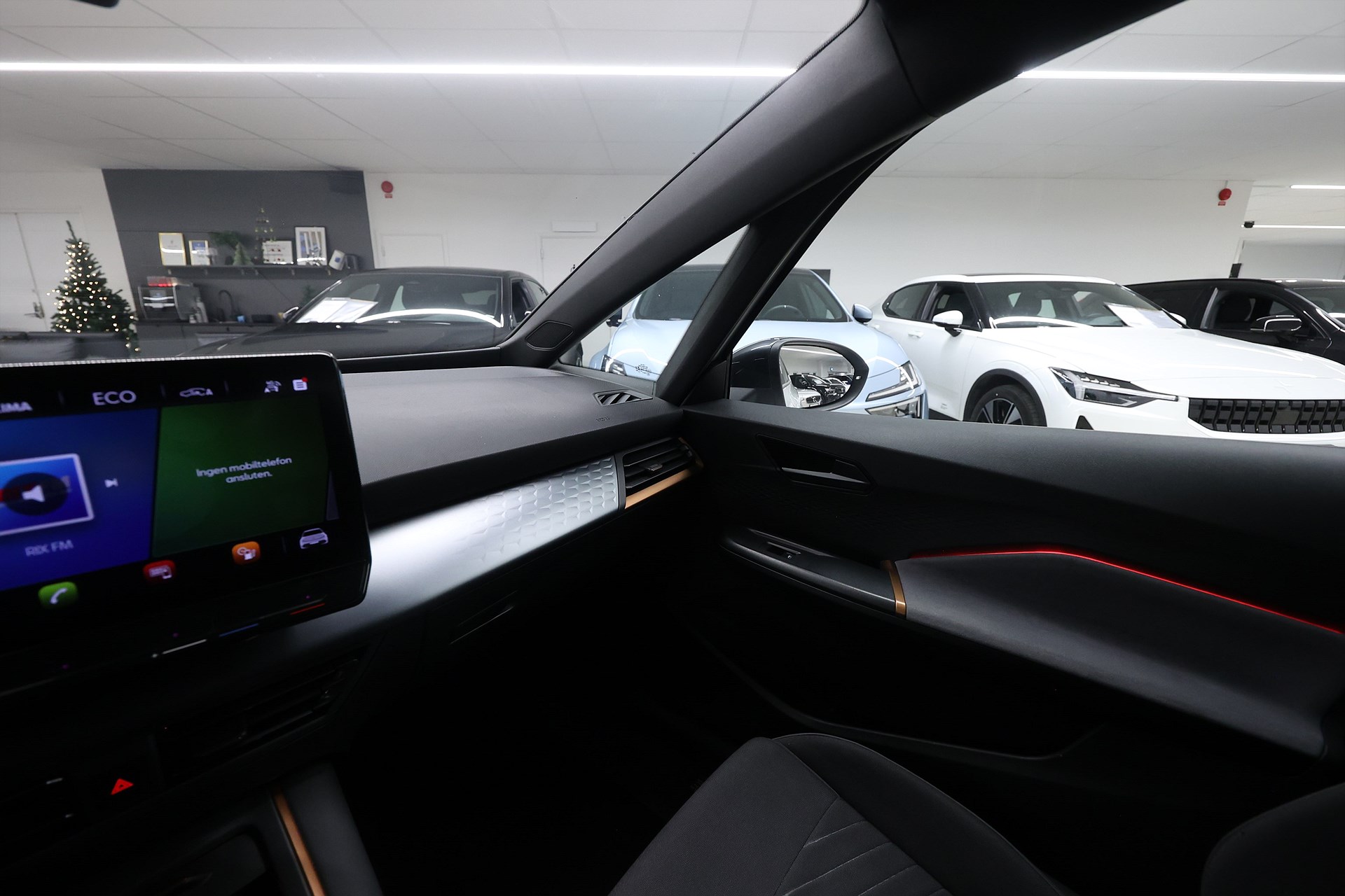 Cupra Born 204hk *Hjulkampanj!* Värmare B-kamera Navi Farth