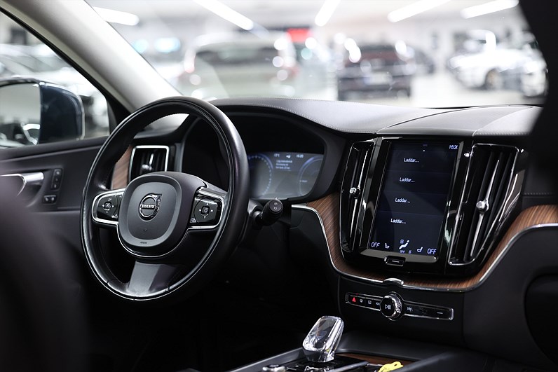 Volvo XC60 Recharge T8 AWD *Hjulkampanj!* Inscription HUD Pano 360