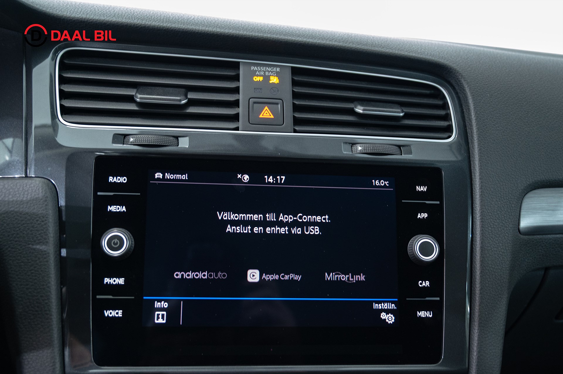 Volkswagen e-Golf, 136hp, 2020