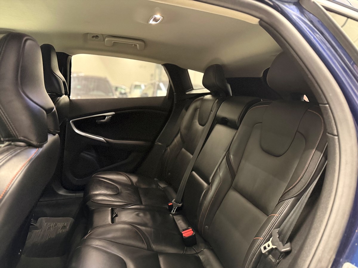 Volvo V40 Cross Country – bild 7