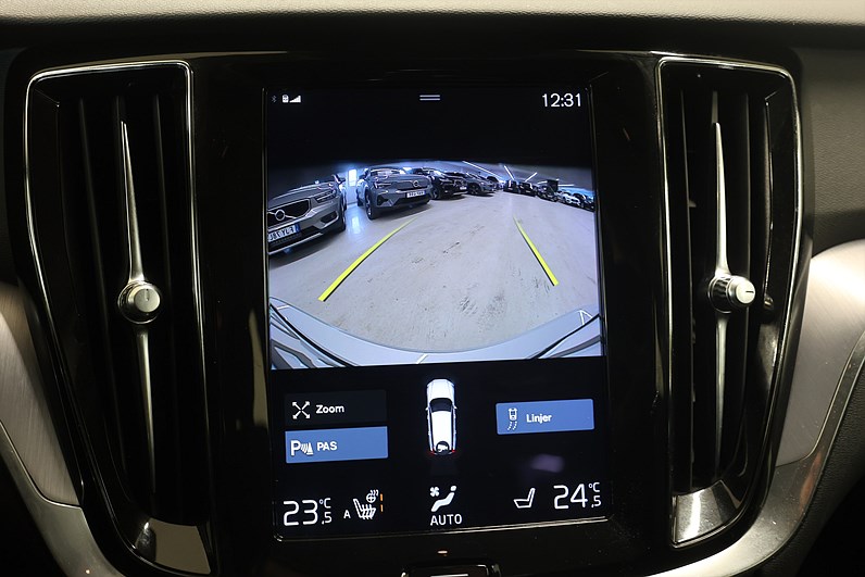 Volvo V60 Recharge T6 AWD 340hk Inskription Exp Navi B-kamera
