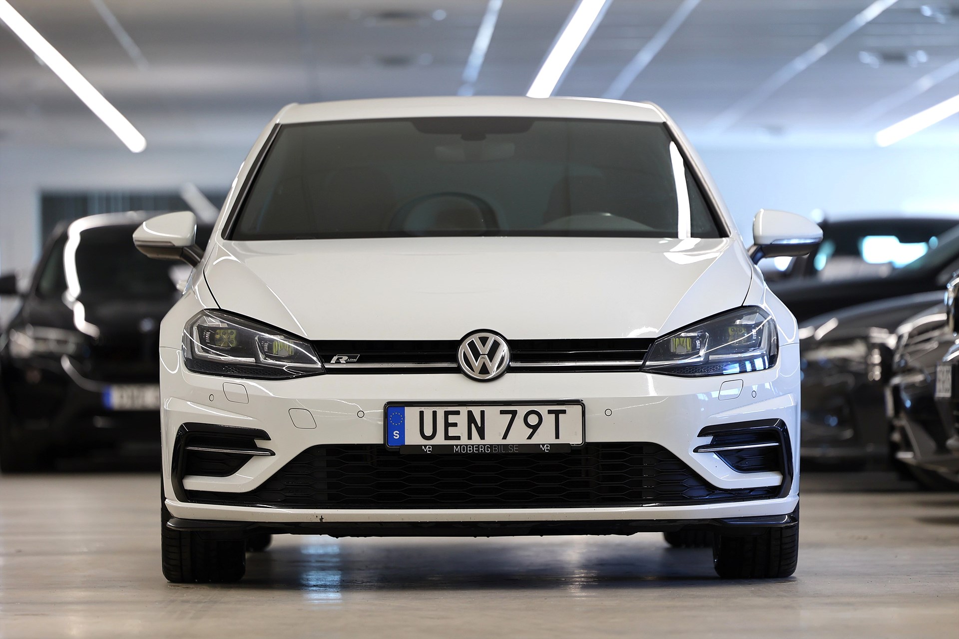 Volkswagen Golf 5-dörrar 1.5 TSI 150hk R Line CarPlay PDC