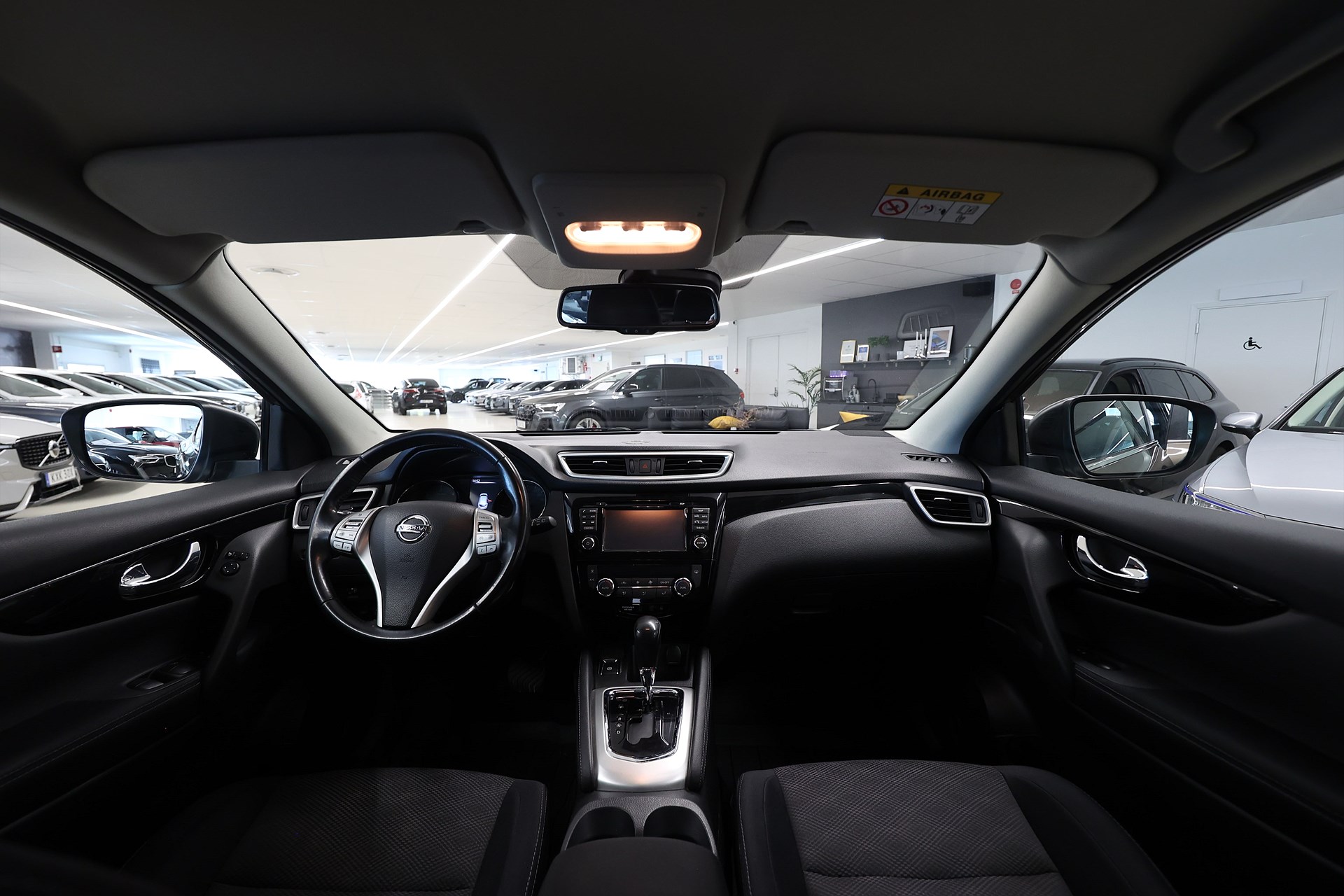 Nissan Qashaqi 1.6 DCI 130hk B-Kamera Bluetooth Navi Farthållare
