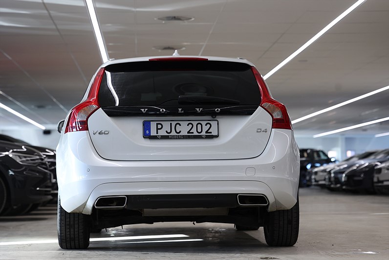 Volvo V60 D4 190hk Summum Värmare B-kamera Navi Skinn