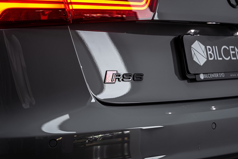 Audi RS6 2017 - miniatyr 10