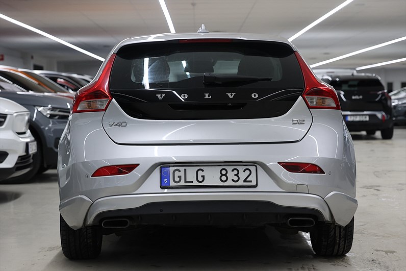 Volvo V40 D2 115hk *Hjulkampanj!* Summum Värmare Kamera