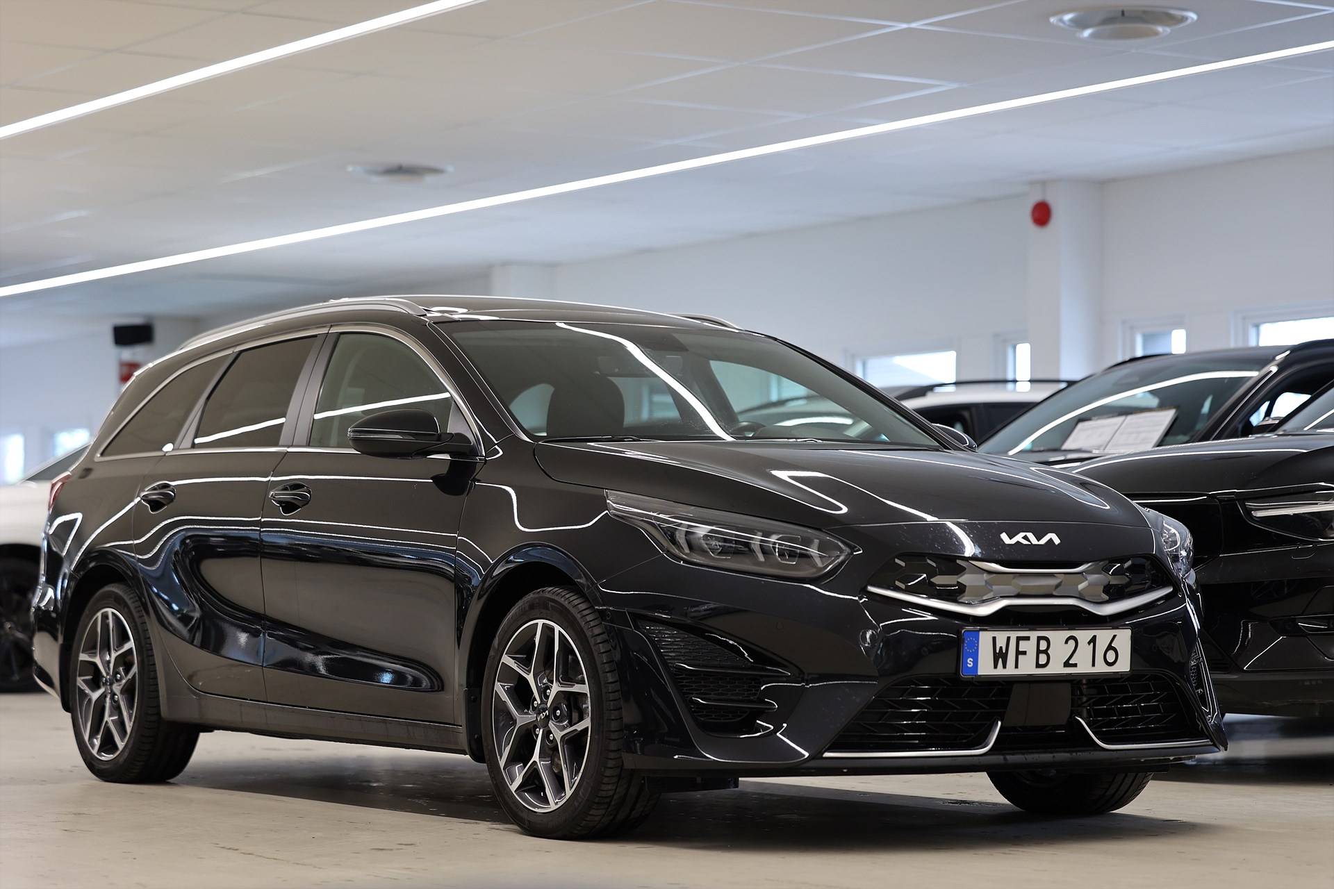 Kia Ceed SW PHEV 141hk Advance Plus Pano B-kamera Drag