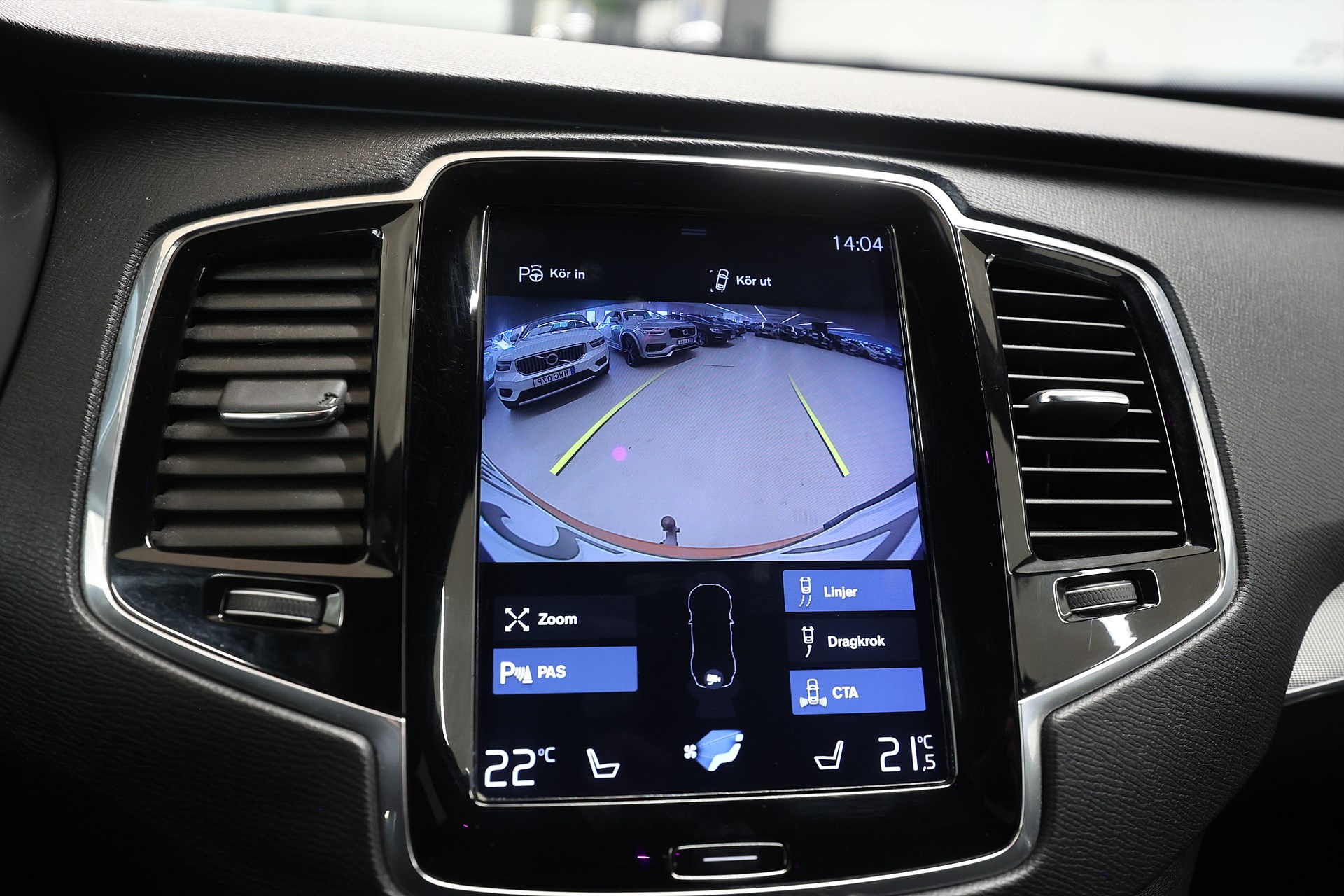 Volvo XC90 D5 AWD 235hk *Hjulkampanj!* R-Design Luft 7-Sits Drag