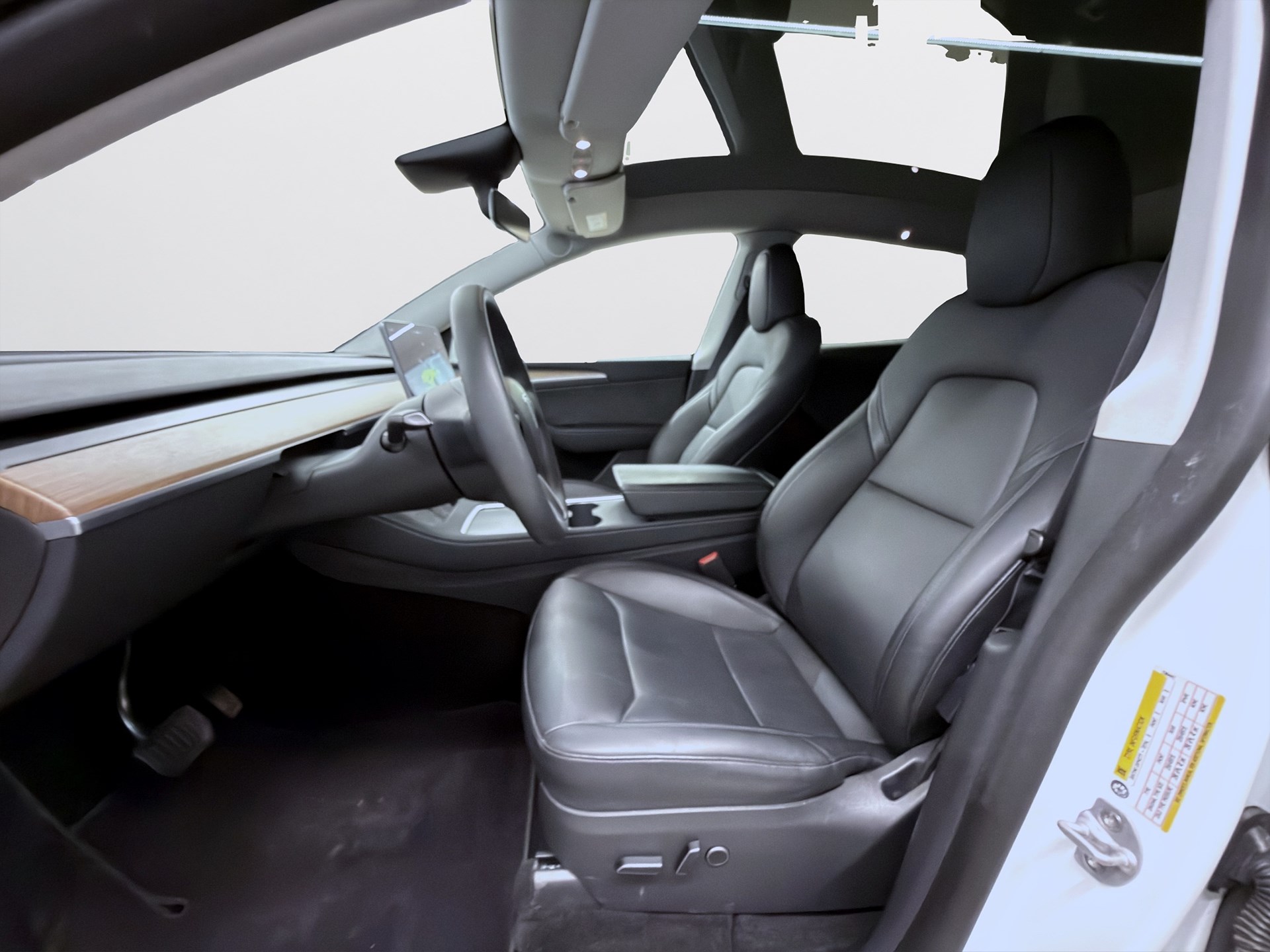 Tesla Model Y Long Range 514hk Helg på Moberg! Pano Läder B-Kamera