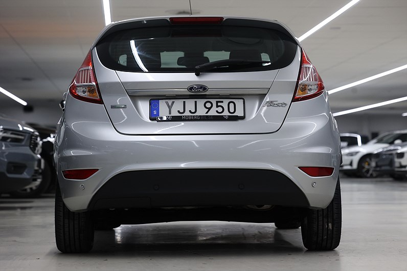 Ford Fiesta 1.0 EcoBoost 100hk *Hjulkampanj!* Titanium PDC Farth