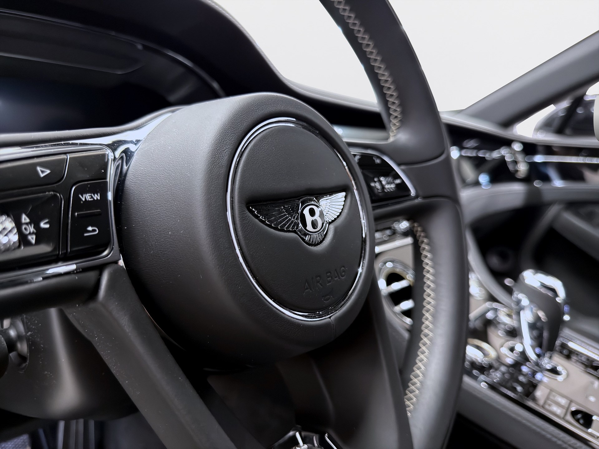 Bentley Continental GT 6.0 W12 635hk Mulliner Sv-såld