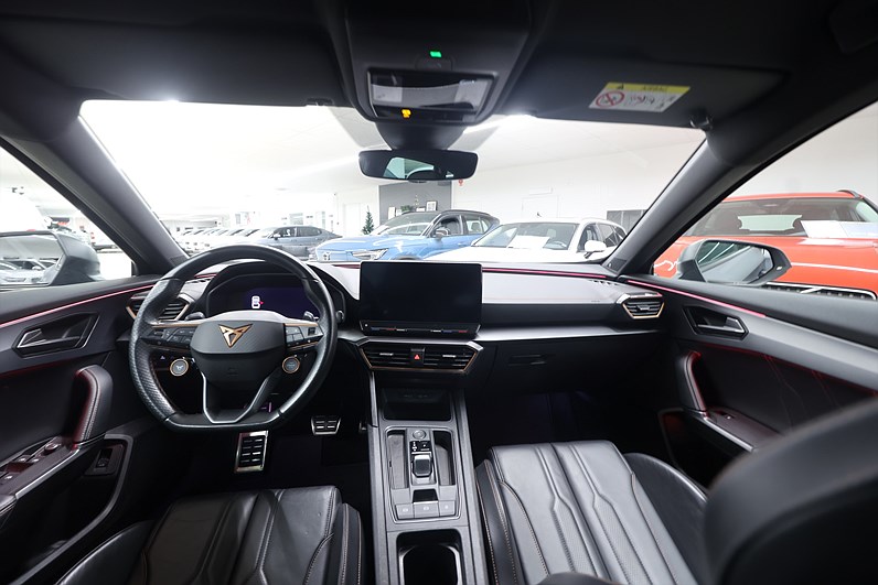 CUPRA Formentor VZ5 390hk Beats 360 Läder