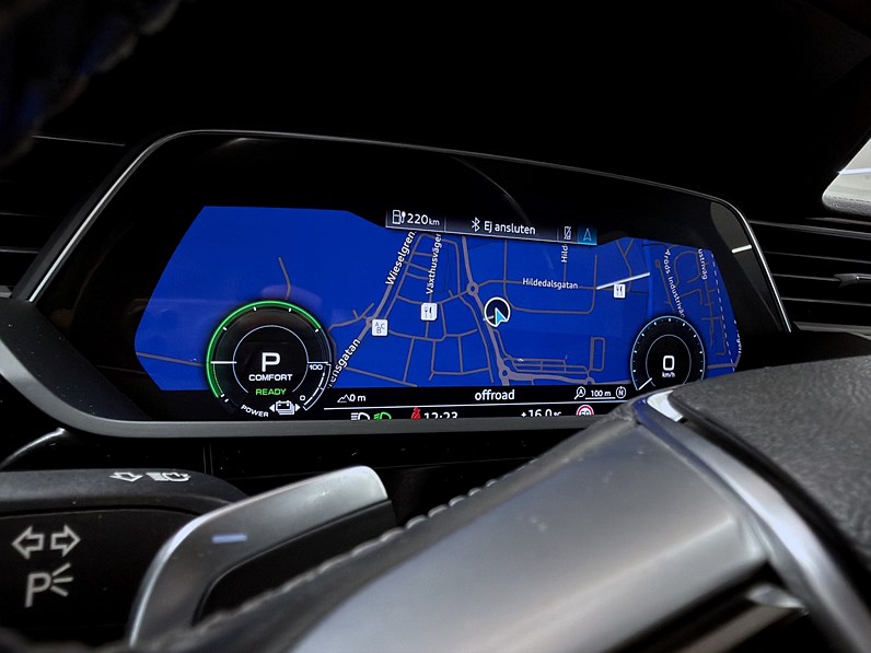 Audi e-tron 50 quattro 313hk S Line B&O 360 Pano 3D Luftfjädring