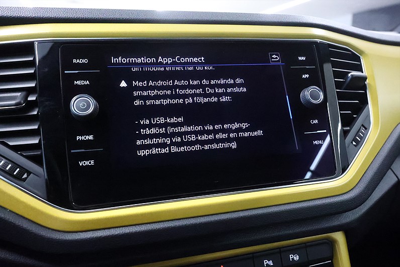 Volkswagen T-Roc Cabriolet 1.5 TSI 150hk R Line Läder Beats B-Kamera