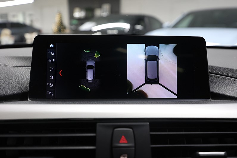 BMW 320d xDrive Touring 190hk *Hjulkampanj!* M Sport Pano HUD H/K Keyless Drag