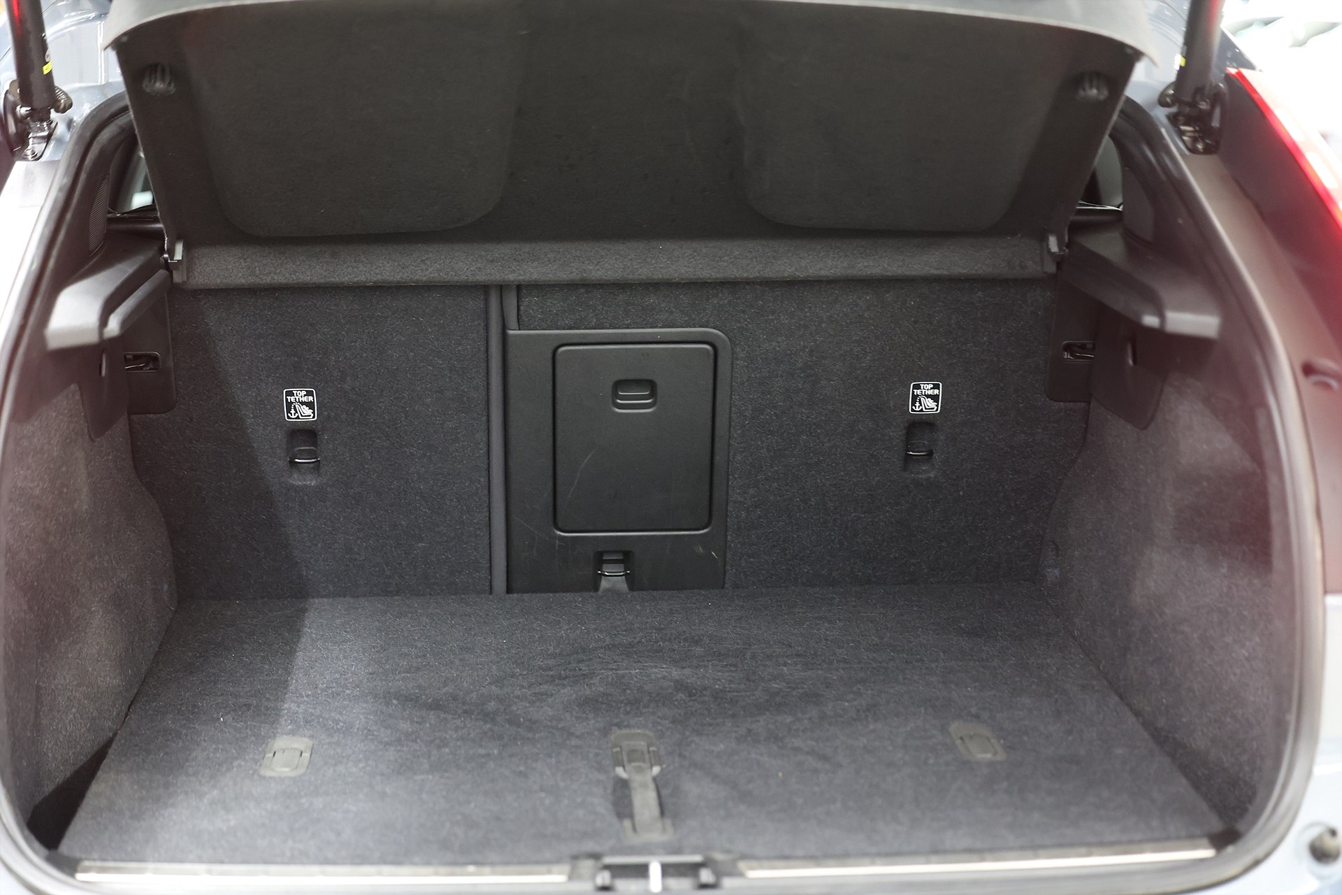 Volvo C40 Recharge Twin motor *Hjulkampanj!* Core Pano Drag