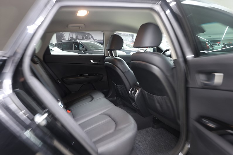 Kia Optima SW PHEV 205hk Advance Plus H/K Navi