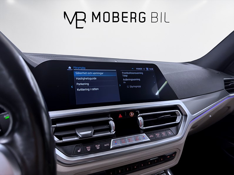 xDrive Touring 292hk M Sport Drag B-Kamera Läder