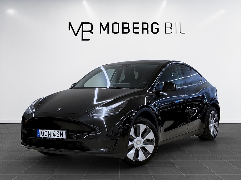 Tesla Model Y Standard Range 299hk Helg på Moberg! Pano Drag B-Kamera