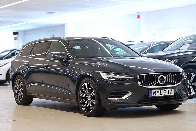 Volvo V60 T8 Twin Engine AWD 392hk Inscription Pano Keyless 360