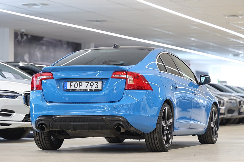 Volvo S60 T6 306hk R-Design Polestar H/K Läder Navi B-Kamera