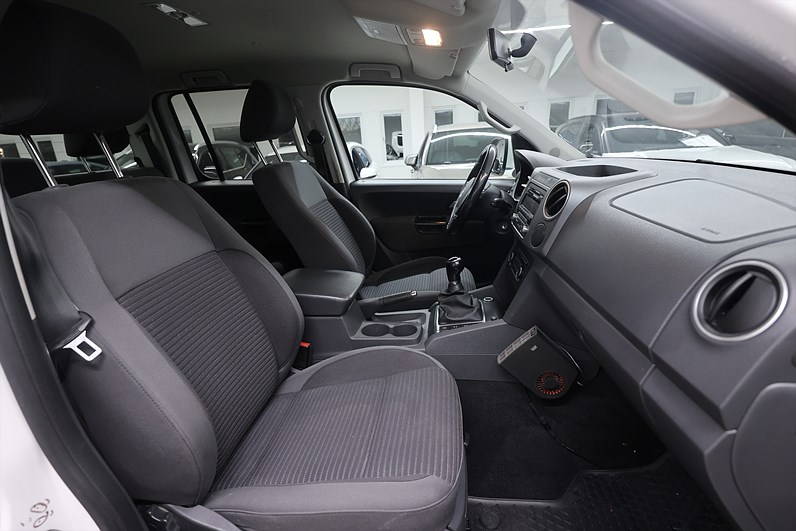 Volkswagen Amarok 2.0 BiTDI 4M 163hk Highline Drag MOMS