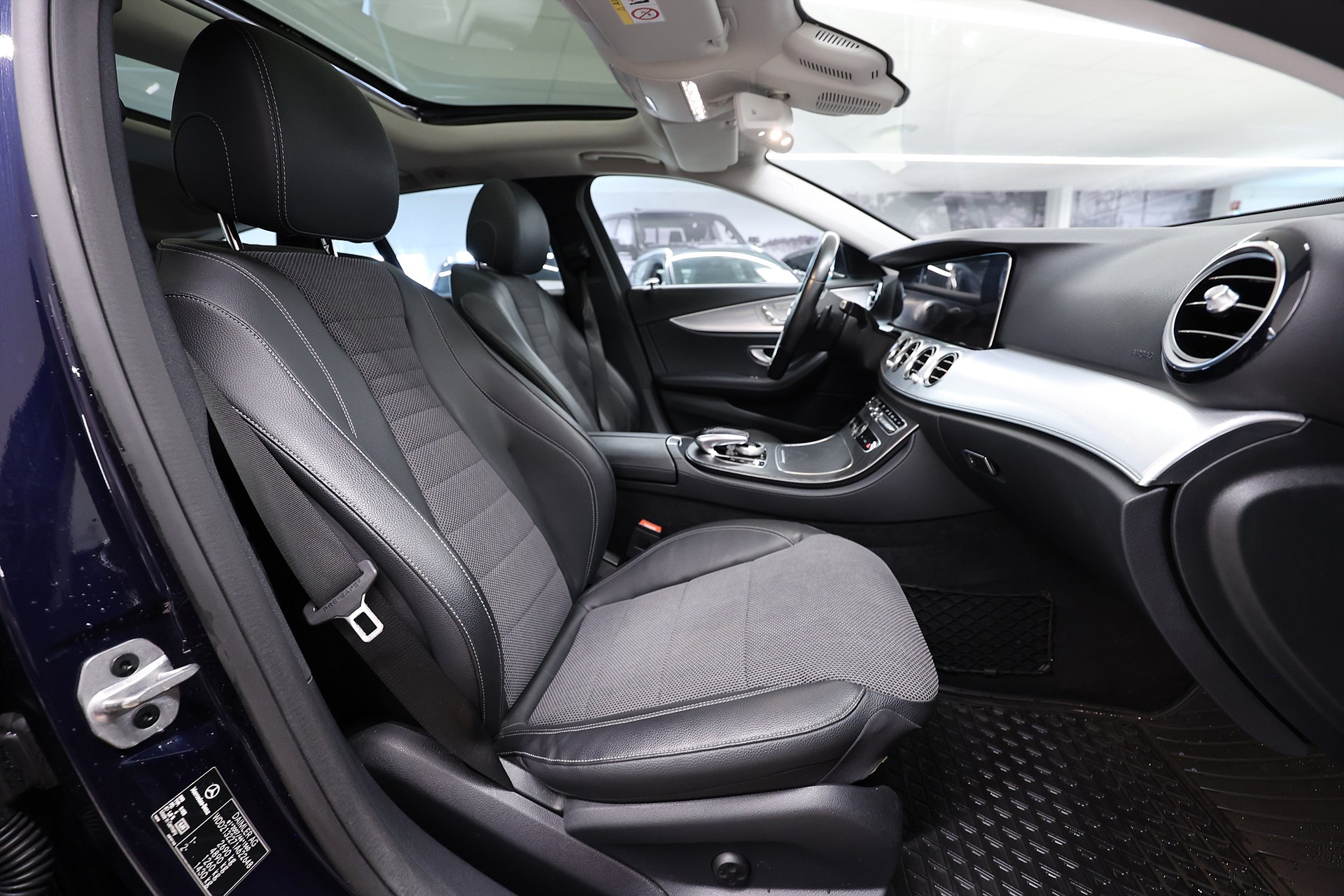 Mercedes-Benz E 400 D 4M All-Terrain 340hk Burmester Pano Värmare