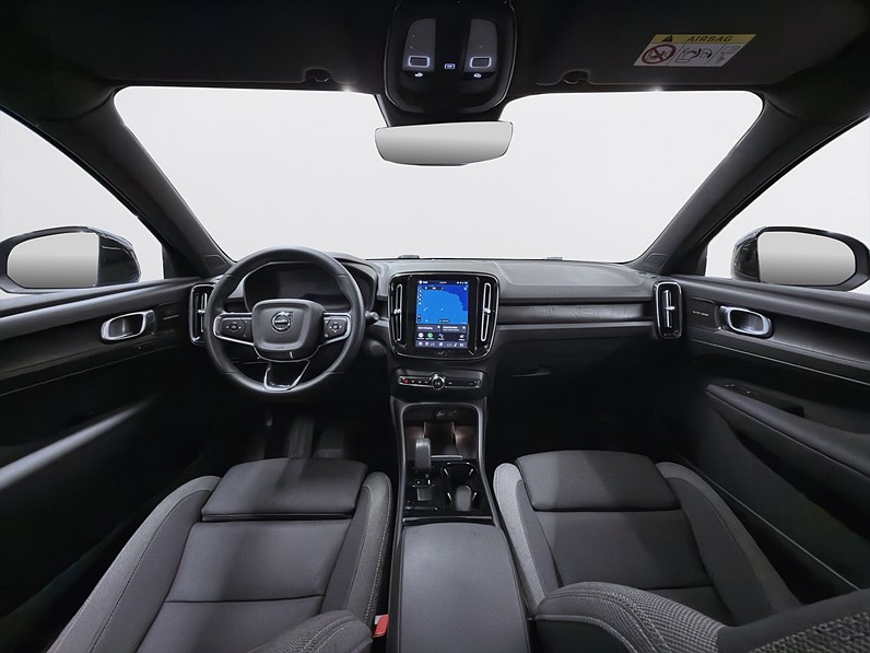 Volvo XC40 Recharge Twin 408hk Ultimate H/K 360 Navi Läder