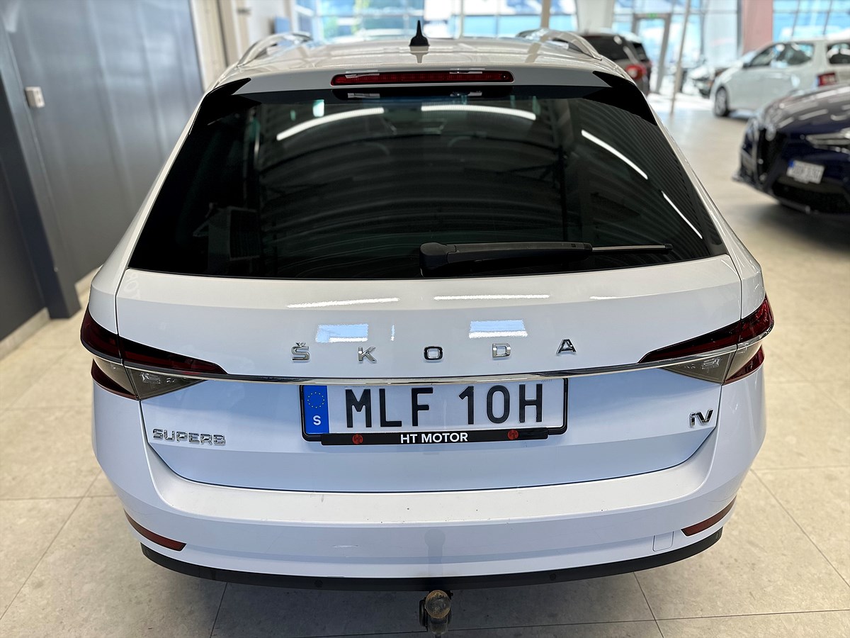 Škoda Superb – bild 9